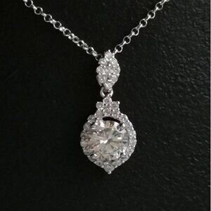 CZ halo pendant necklace Sterling Silver 🆕